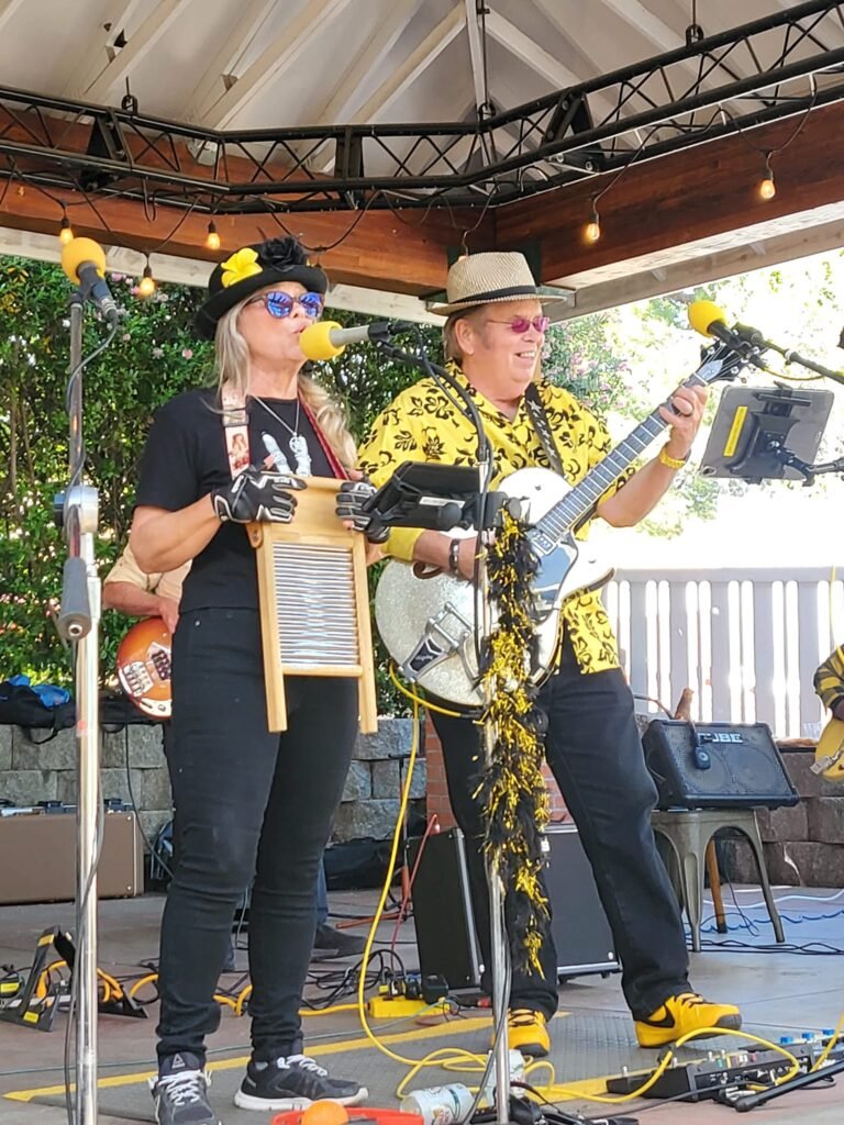 Valerie Johnson & Cliff 'Crawdaddy" Stepp of The Cliffnotes